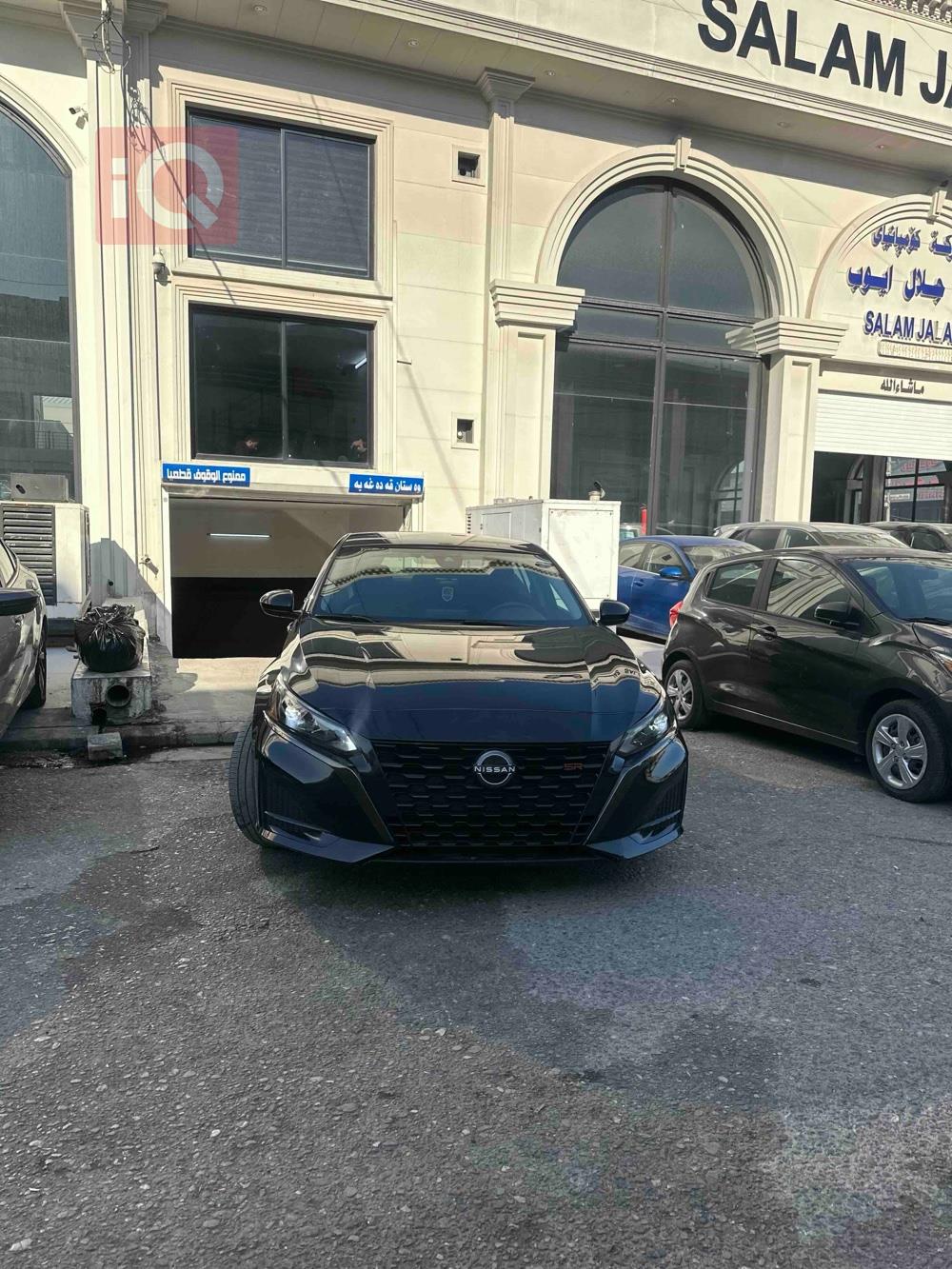 نیسان ئەلتیما